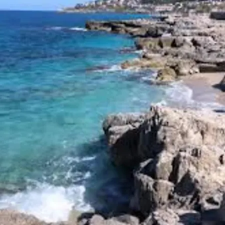 Casale Sampo شقة